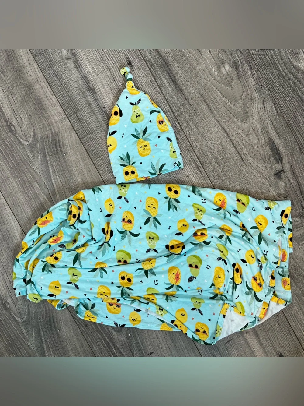 Little Sleepies Pineapples Bamboo Swaddle & Knotted Hat Set